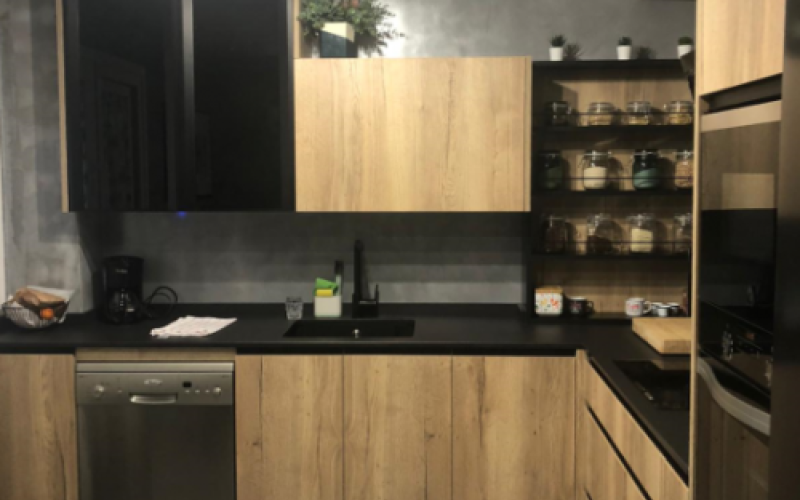 Muebles de cocina modernos y funcionales diseñados por Tecnimueble en Valladolid